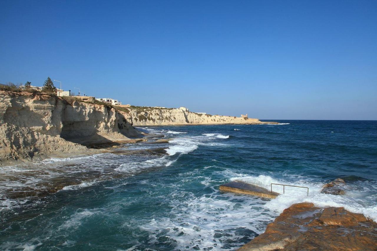Trendy Seaside Escape 2 Bedroom Penthouse Marsaskala Ngoại thất bức ảnh