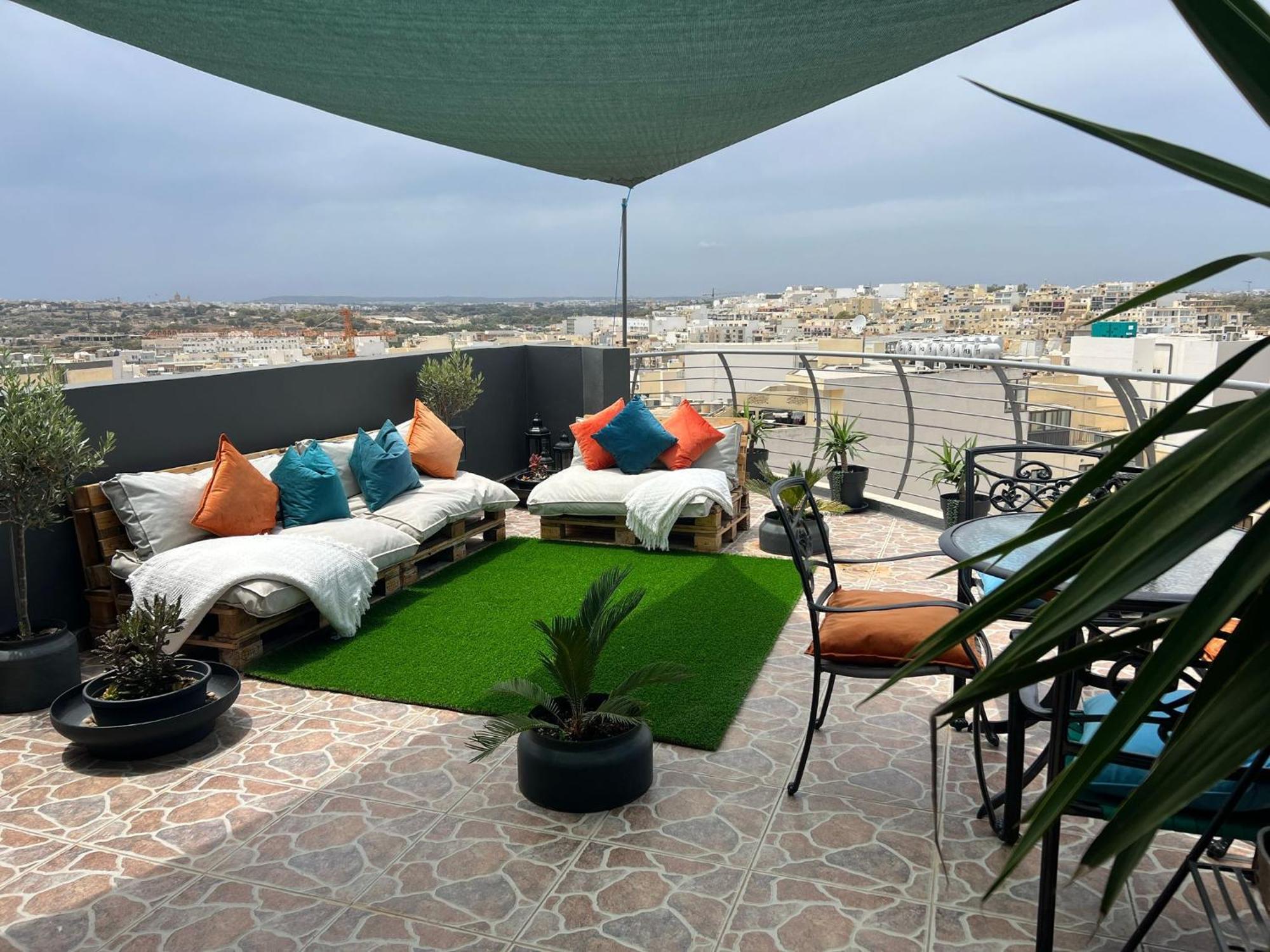 Trendy Seaside Escape 2 Bedroom Penthouse Marsaskala Ngoại thất bức ảnh